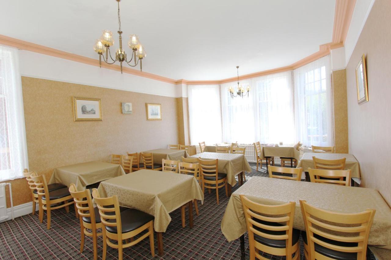 West Point Hotel Bed And Breakfast Colwyn Bay Exterior photo